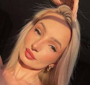 Femme célibataire 29 ans à Amiens