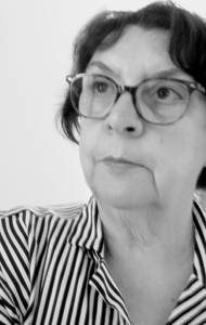 Femme célibataire 68 ans à Bourges