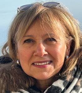 Femme célibataire 61 ans à Versailles
