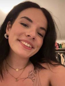Femme coquine  de 24ans à plan-cul-paris-14e