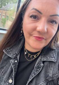 Femme célibataire 38 ans à Huy