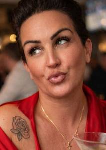 Arianalena31228, femme coquine de 18 ans - Upper Garonne