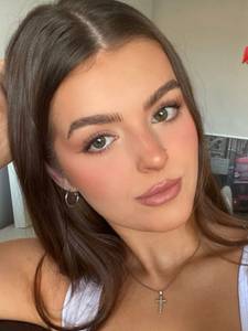 Femme célibataire 30 ans à Annemasse