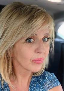 Femme célibataire 36 ans à Nimes