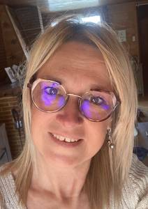 Femme célibataire 51 ans à Tournai