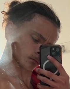 célibataire 19 ans