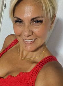 Femme célibataire 40 ans à Arras