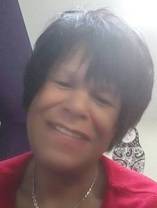 Femme célibataire 65 ans à Versailles