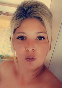 Petite coquine  de 29ans à plan-cul-cesar