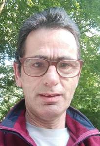 Tu veux prendre contact? célibataire 30 ans