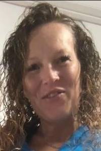 Petite coquine  super chaude de plan-cul-saint-denis