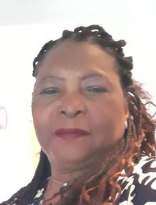 Femme célibataire 62 ans à Creteil