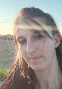 Petite coquine  coquine de plan-cul-grand-chalier