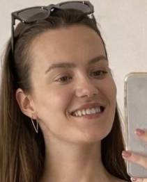 Femme célibataire 27 ans à Perigneux