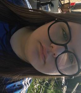 Femme célibataire 18 ans à Paris-8e