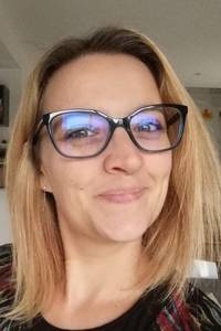 Femme célibataire 32 ans à Versailles