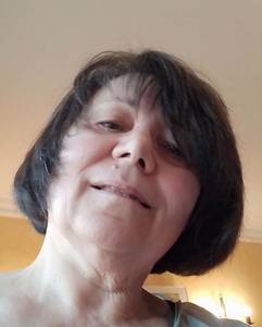 Femme célibataire 62 ans à Nice