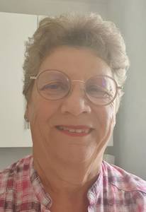 Femme célibataire 66 ans à Le-Havre