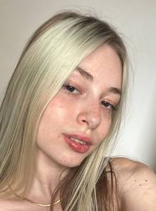 Femme célibataire 26 ans à Cergy