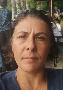 Femme célibataire 47 ans à Neuchatel