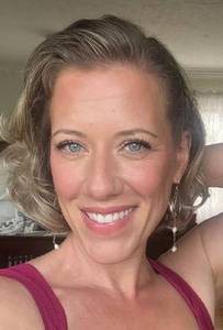 Femme célibataire 33 ans à La Louvière