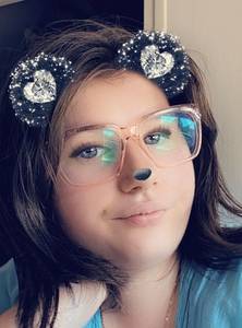 Femme célibataire 22 ans à Valais