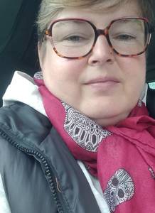 Femme célibataire 41 ans à Reims