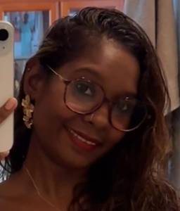 Femme célibataire 32 ans à Saint-Denis