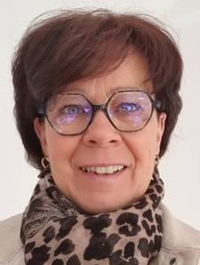 Femme célibataire 54 ans à Bourges