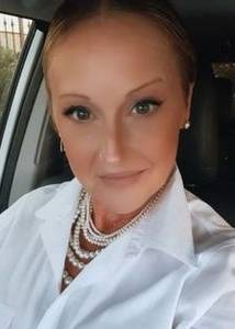 Femme célibataire 36 ans à Evry