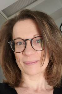 Femme célibataire 46 ans à Paris-12e