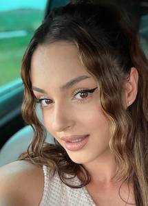 Julijulie, femme coquine de 24 ans - H�rault