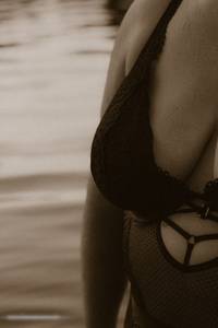 Femme célibataire 34 ans à Poitiers