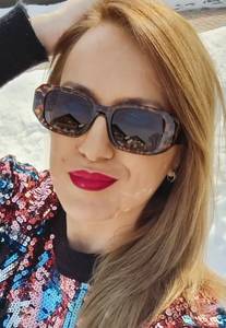 Femme célibataire 33 ans à Versailles