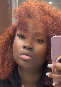 Femme célibataire 27 ans à Bordeaux