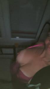 Femme célibataire 39 ans à Perigneux