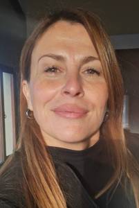 Petite coquine  coquine à plan-cul-genneteil