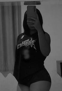 Femme célibataire 25 ans à Clermont-Ferrand