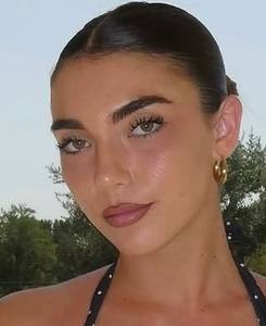 Femme célibataire 22 ans à 