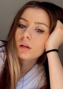 Beattricesolang, femme coquine de 23 ans - Paris