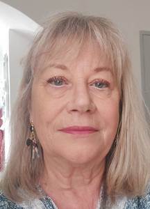 Femme célibataire 66 ans à Nice