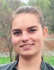 Femme célibataire 28 ans à Nanterre