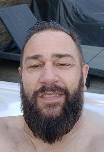 Tu veux prendre contact? célibataire de Enghien