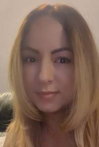 Femme célibataire 35 ans à Laval