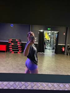 Femme célibataire 19 ans à Cergy