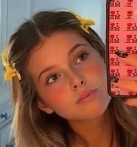 Femme célibataire 34 ans à Dijon