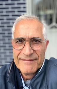 Tu veux prendre contact? célibataire de Paris