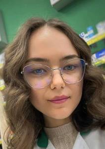 Femme célibataire 33 ans à 
