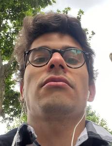 Tu veux prendre contact? célibataire de Paris