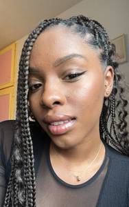 Femme célibataire 27 ans à Troyes